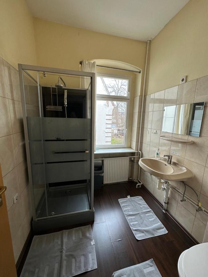 Standard Double Room with Shared Bathroom,1392622532:JPEG